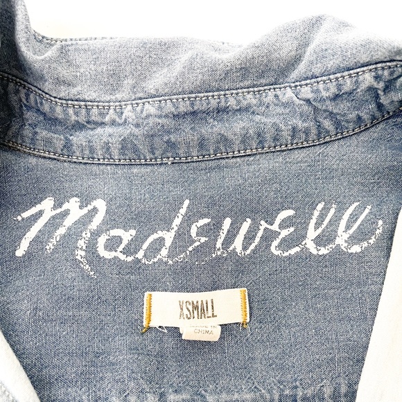 Madewell Two Toned Chambray Denim Colorblock Button Down Blouse Size XS - Picture 8 of 10